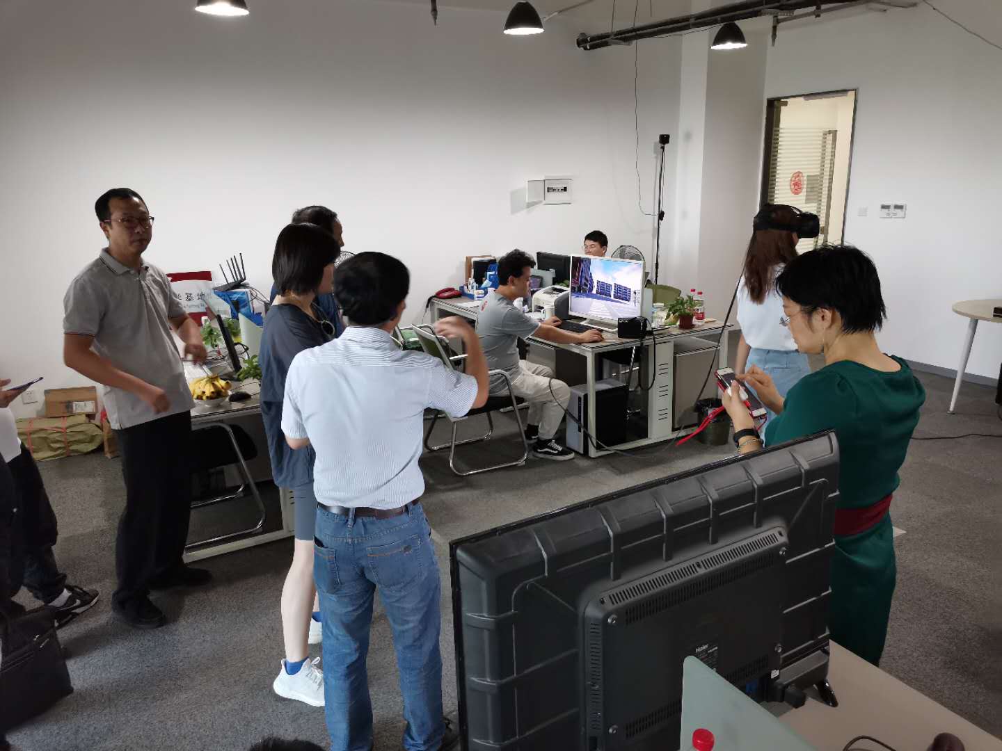 江西省第二批VR工业立异创业优异人才团队角逐我司乐成入围后专家来公司考察